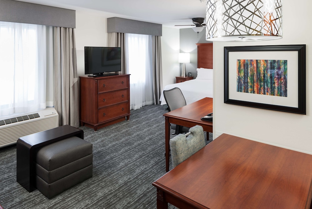 Homewood Suites by Hilton Denton - photo 9