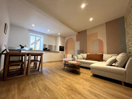 Elegant T2 Entierement Renove in Concarneau, France