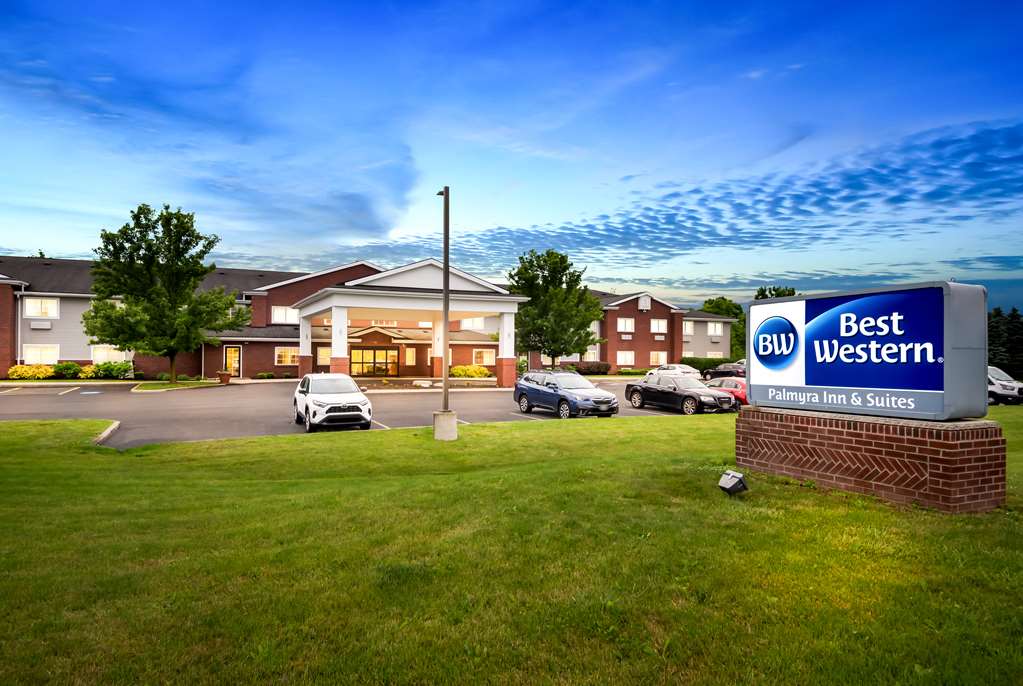 Best Western Palmyra Inn & Suites in Palmyra, United States