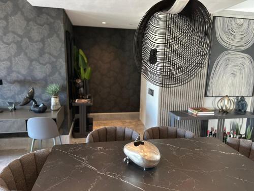 V&A Waterfront Cape Town Luxury 3 Bedroom with 1000 views