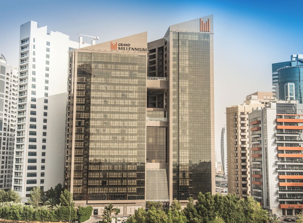 Grand Millennium Dubai — 5-Star Luxury Hotel in Dubai, United Arab Emirates