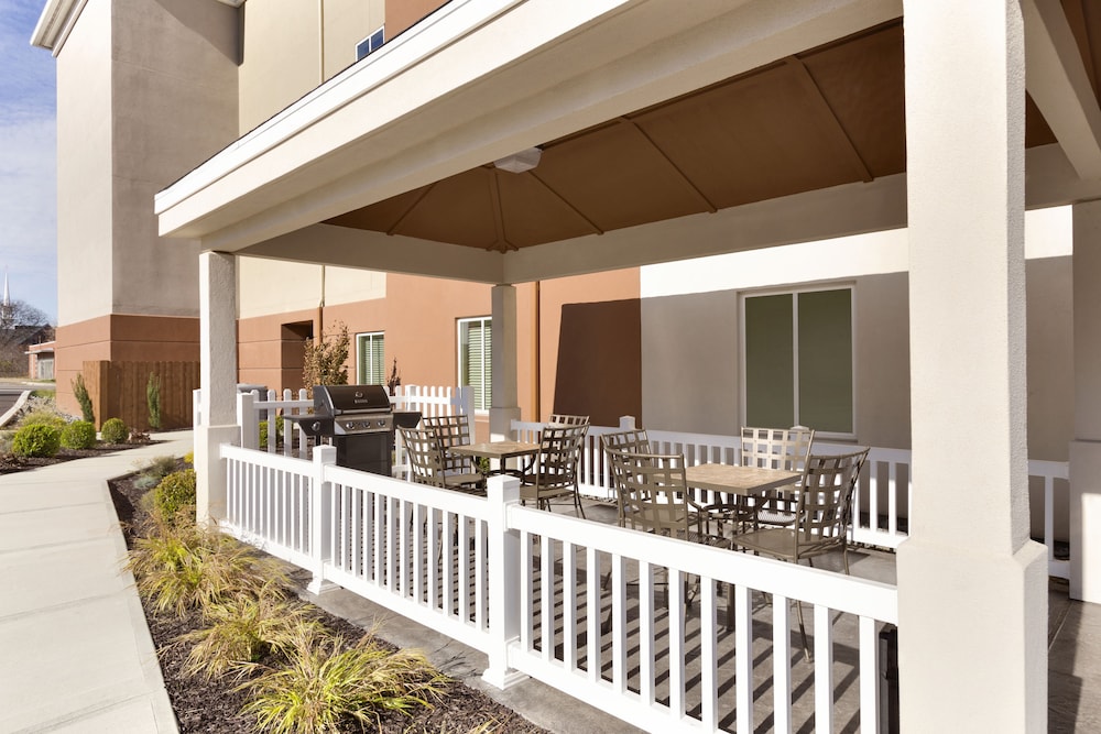 Candlewood Suites Vestal Binghamton by IHG - photo 23