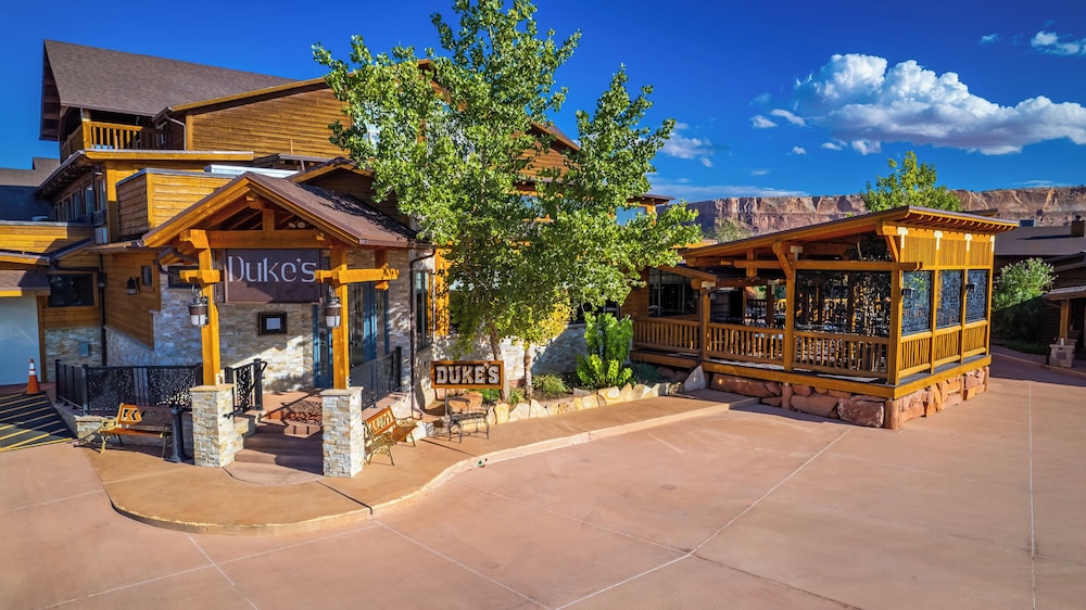 Desert Rose Resort & Cabins - photo 56
