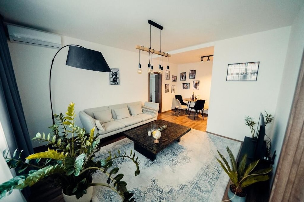 Tiffany Apartment Hotel — Bratislava — photo 4