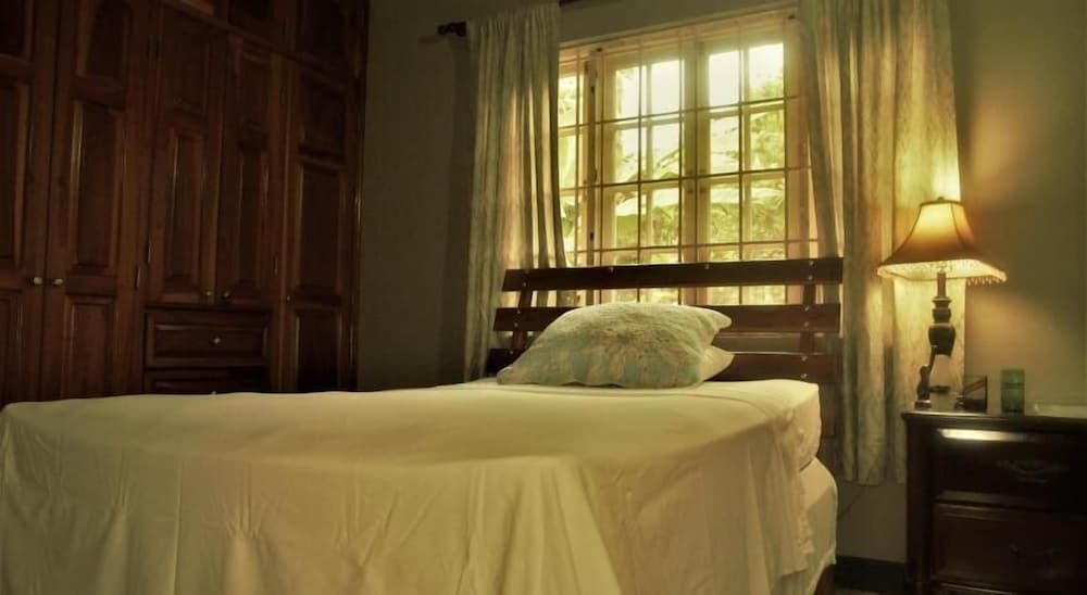 Idilio Escape — Ocho Rios — photo 4