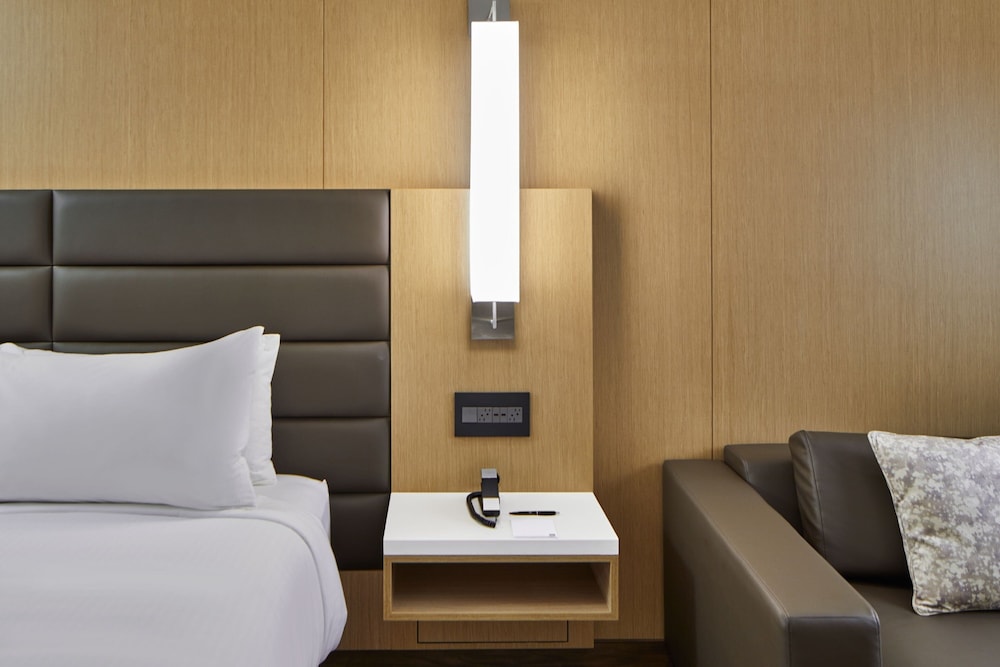 AC Hotel by Marriott Orlando Lake Buena Vista - photo 12