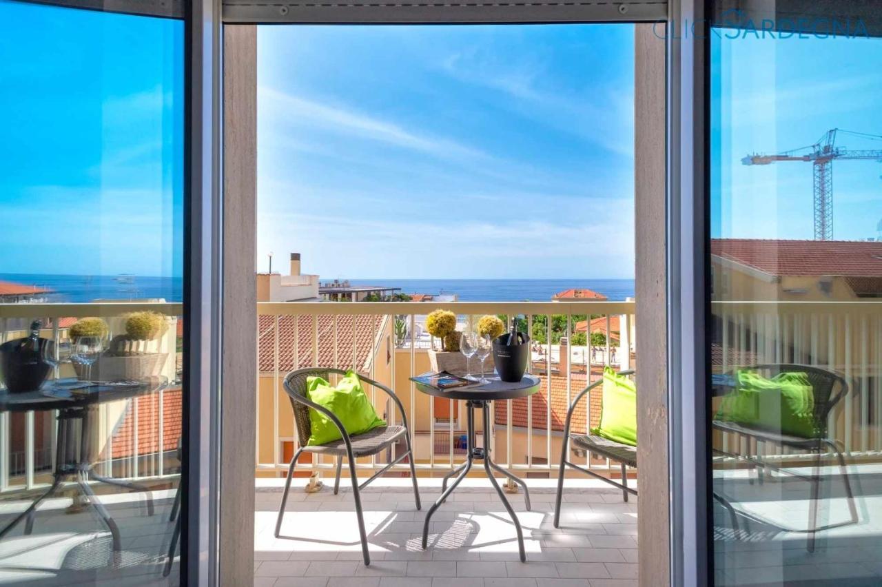 Alghero Mascalzone Latino Penthouse for 11 People with Sea View — 4-Star Luxury Hotel in Alghero, Italy