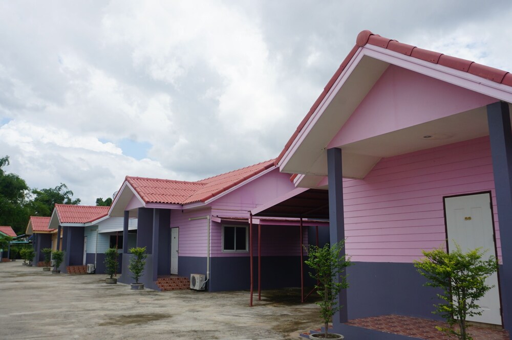 Rosenie Resort in Ubon Ratchathani, Thailand