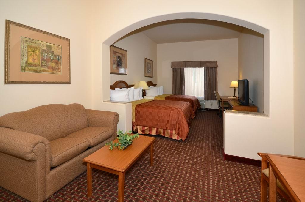 Best Western Casa Villa Suites - photo 14