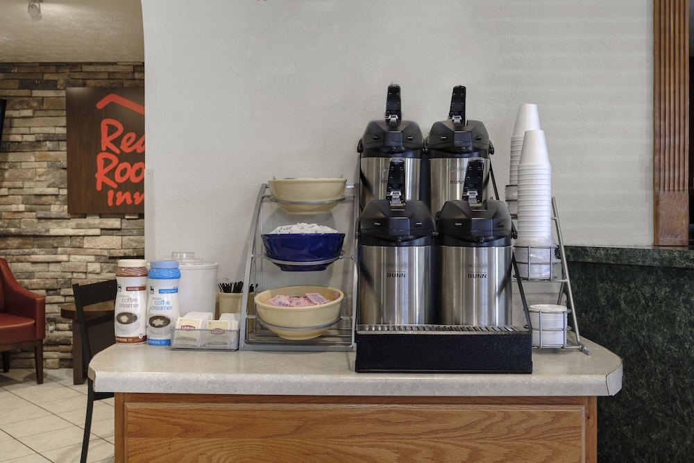 Red Roof Inn Edgewood - photo 4