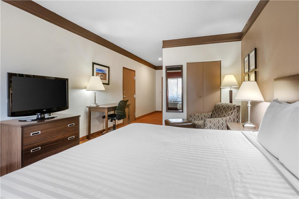 Best Western Tolleson Hotel - photo 18