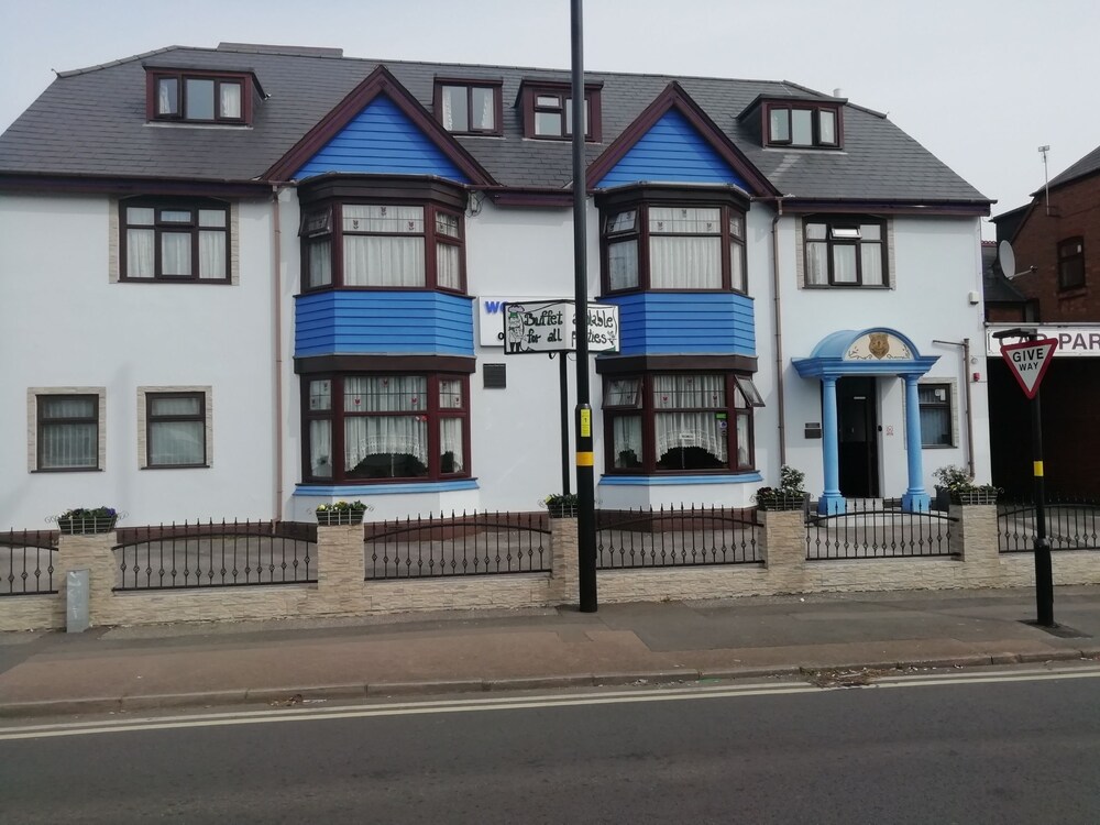 Woodlands Hotel and Restaurant