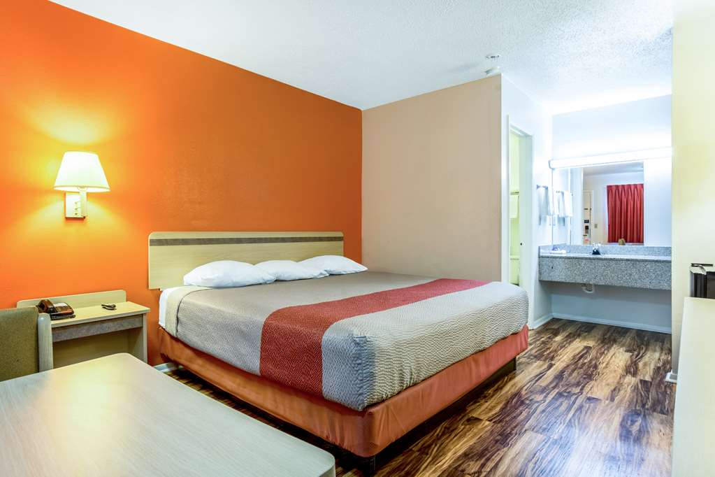 Motel 6 East Ridge TN - photo 7