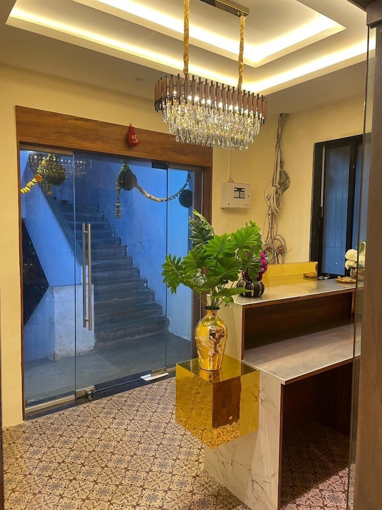 Hotel Sai Palace - last minute hotel in Mumbai