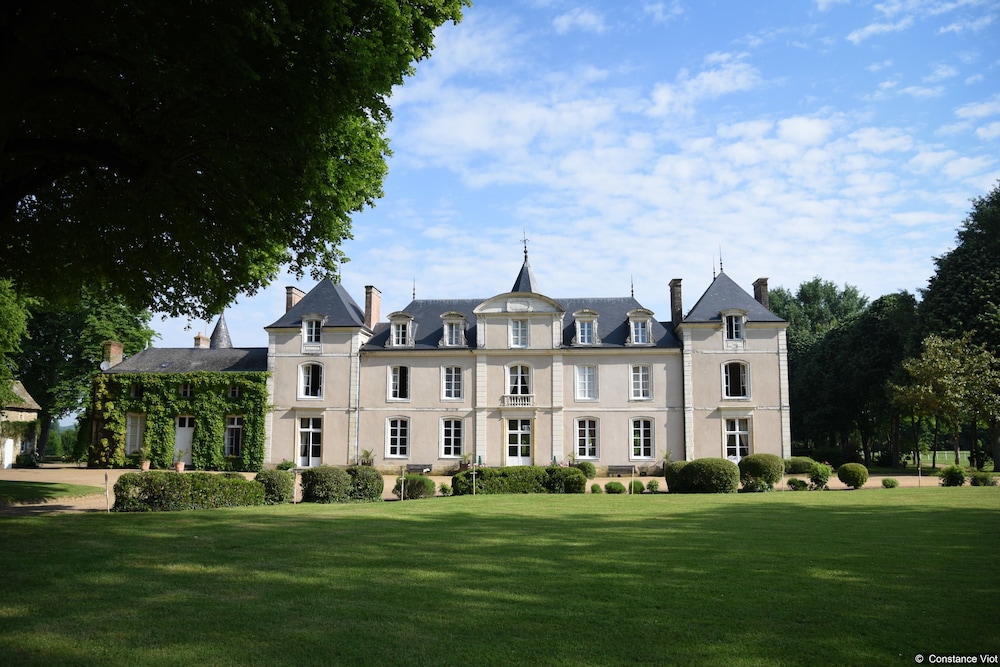 Hôtel Haras de la Potardière in Le Mans, France