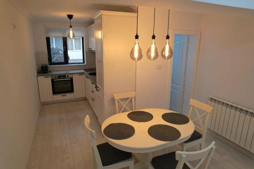 Apartament Cosmi Ari — 4-Star Luxury Hotel in Baile Herculane, Romania