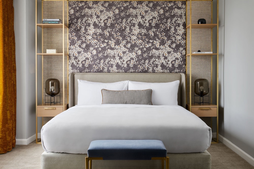 The Luxury Collection Hotel Manhattan Midtown - photo 10