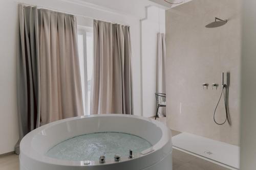 Suite Donna Edwige By Monholiday — 4-Star Luxury Hotel in Monopoli, Italy