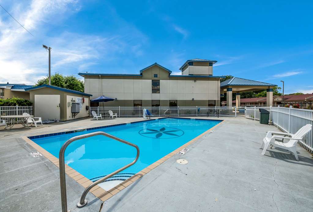 Quality Inn Jacksonville near Little Rock Air Force Base - photo 32