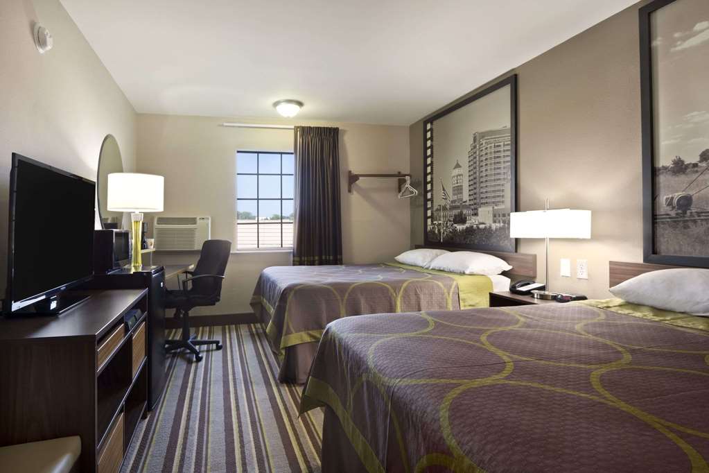 Super 8 by Wyndham Ardmore - photo 10