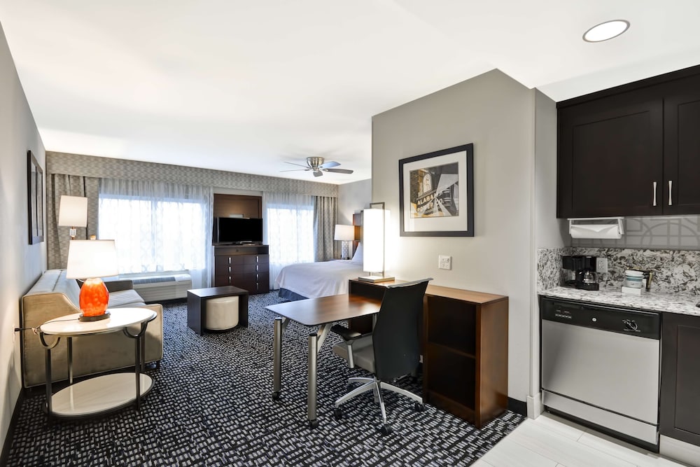 Homewood Suites by Hilton Birmingham Downtown Near UAB - photo 13
