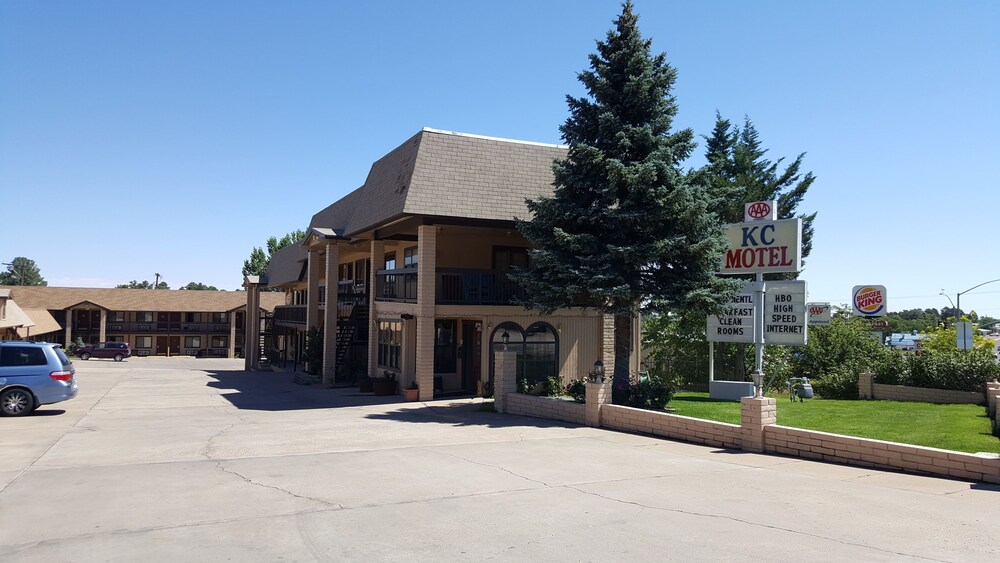 Kc Motel - photo 24