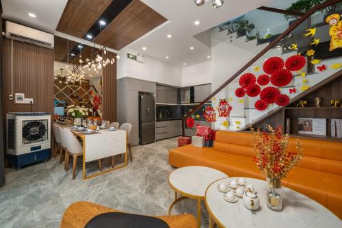 Y Homestay Đà Nẵng Gần Sân Bay và trung tâm — 4-Star Luxury Hotel in Da Nang, Vietnam