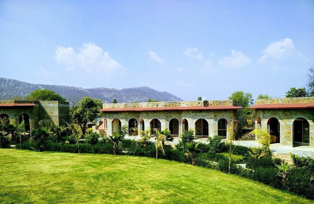 Van Chhavi Resort — Rajgarh