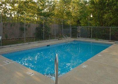 Econo Lodge Martinez - photo 4