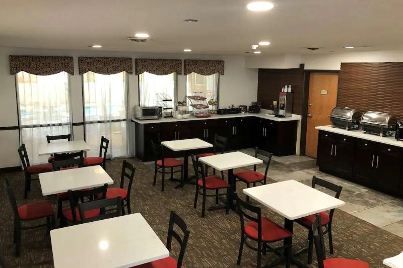 Wingate by Wyndham Auburn - photo 39