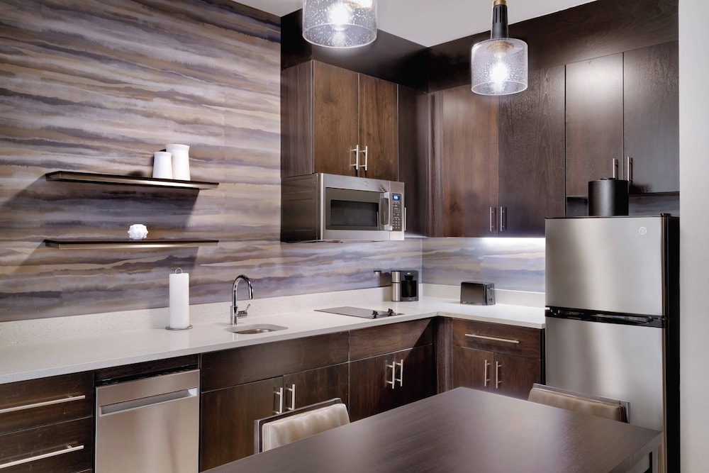 Residence Inn by Marriott Brunswick - photo 10