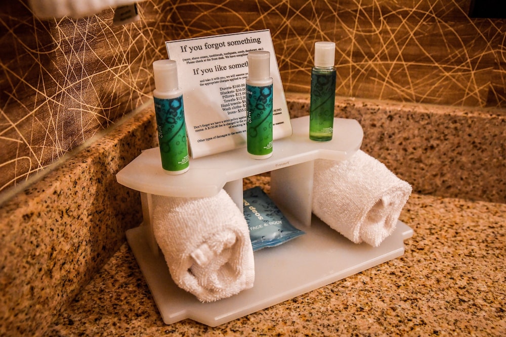 Holiday Inn Express Hotel & Suites Concord by IHG - photo 19