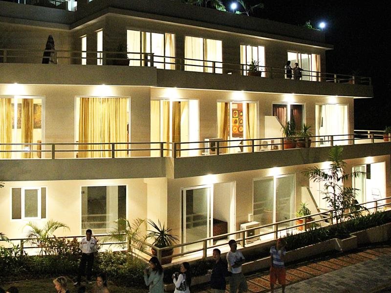 Tanawin Resort and Luxury Apartments — Balabag — photo 5