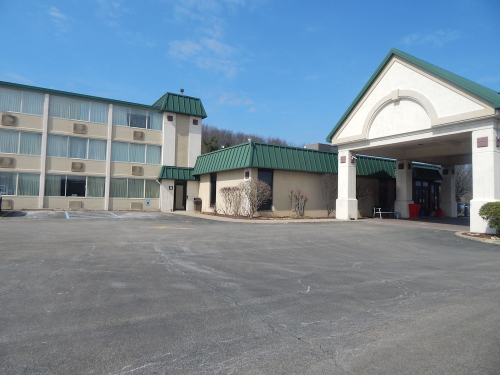 Ramada by Wyndham Beaver Falls - photo 21
