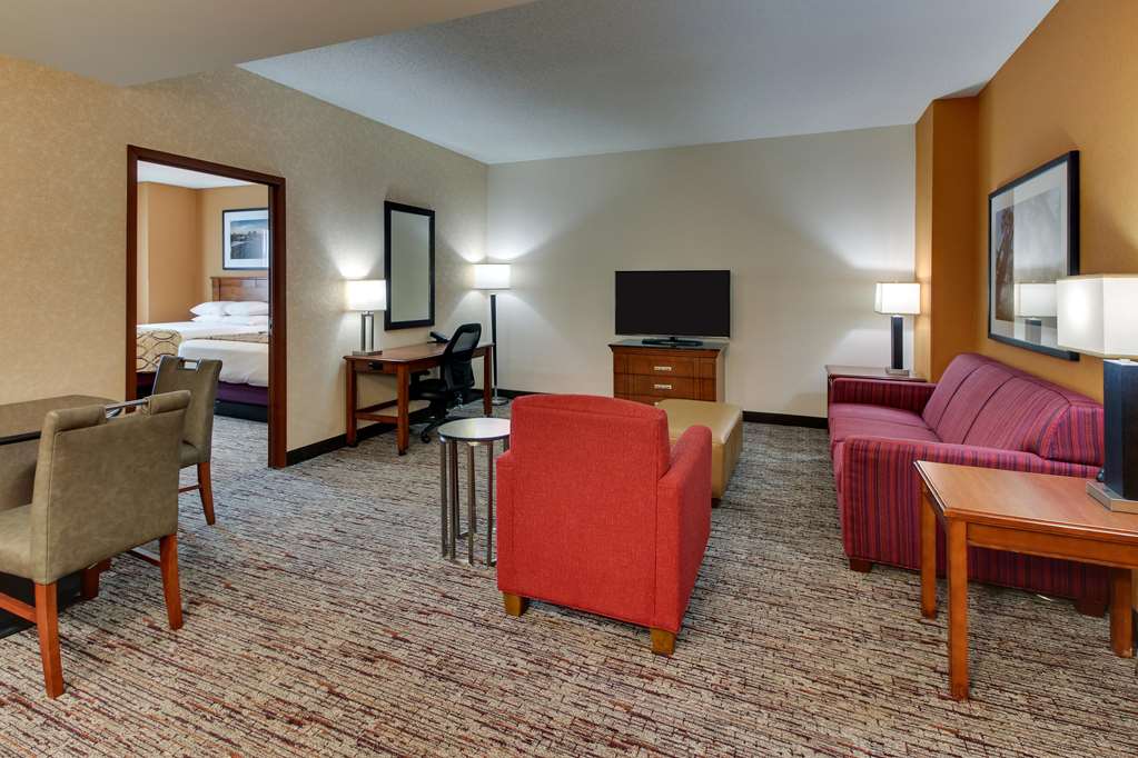 Drury Inn & Suites Meridian - photo 36