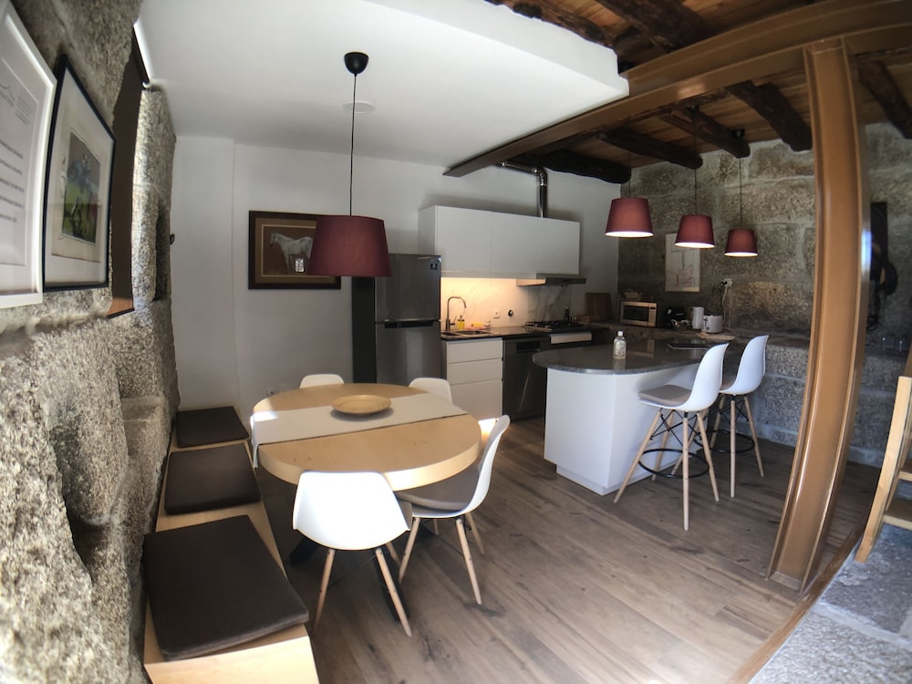 Vila Cavalica — 4-Star Luxury Hotel in Penafiel, Portugal