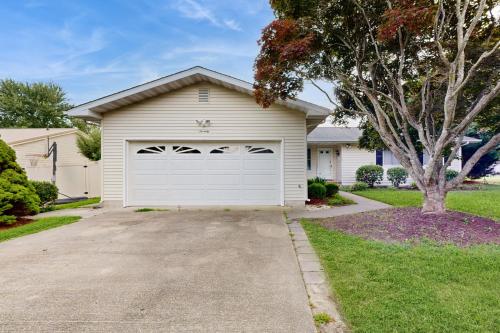 Rehoboth Beach 70 Bryan Dr — Lewes