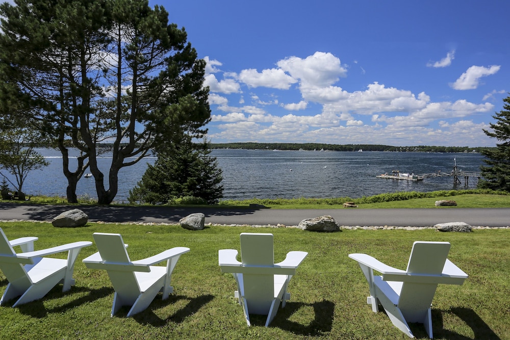 Spruce Point Inn - photo 53