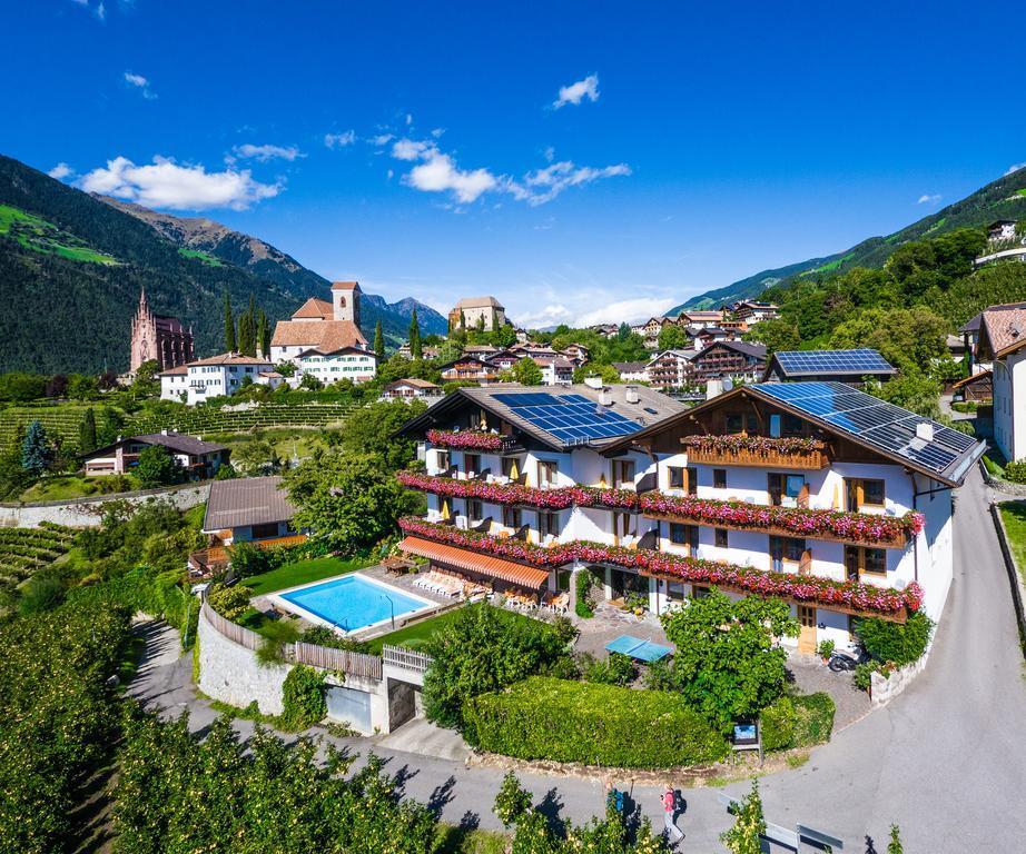 Hotel Garni Appartement Gartenheim in Scena, Italy