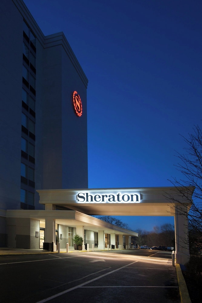Sheraton Pittsburgh Airport Hotel - photo 37