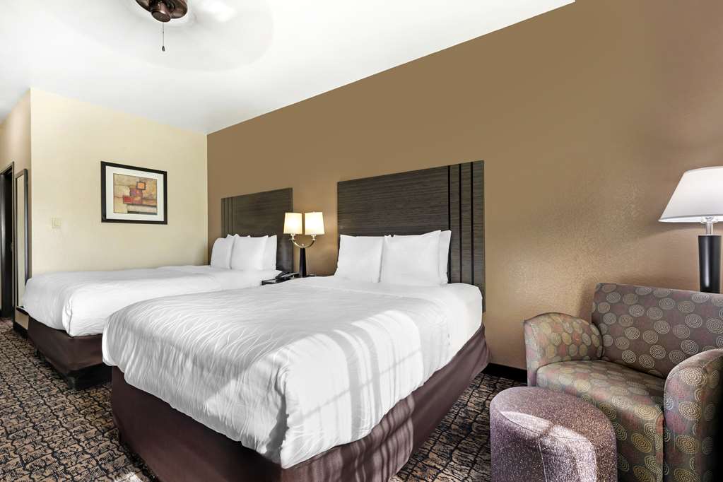 Best Western Carthage Inn & Suites - photo 14