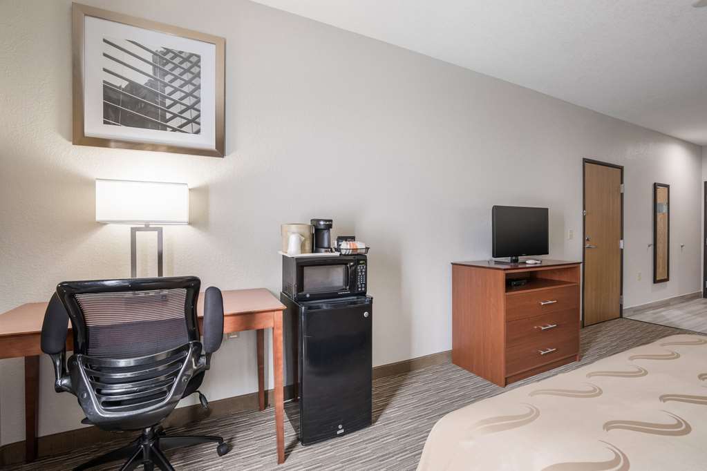 Quality Inn & Suites Lodi I 90 - photo 11