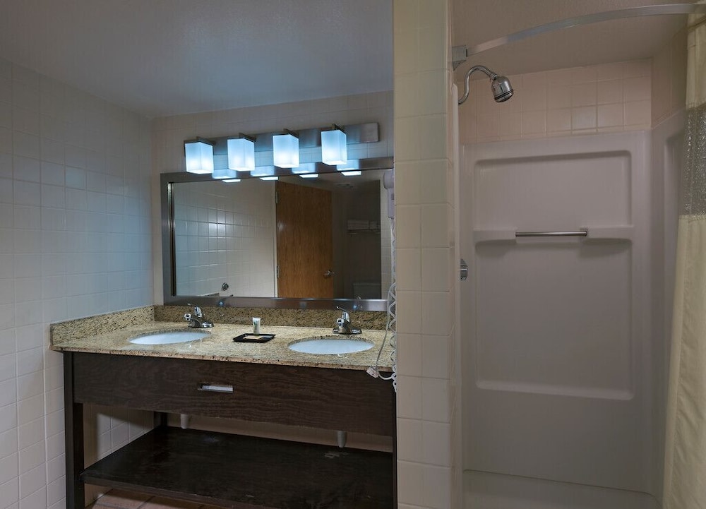 Stevens Inn - photo 18