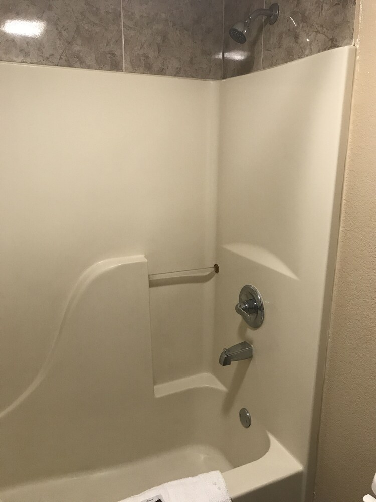 Memphis Inn - photo 19