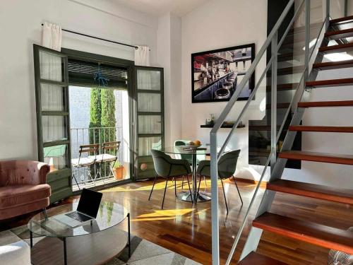 Modern apt in old town w cathedral views in Girona, Spain