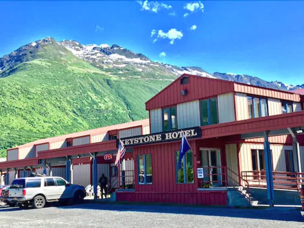 Keystone Hotel - photo 28