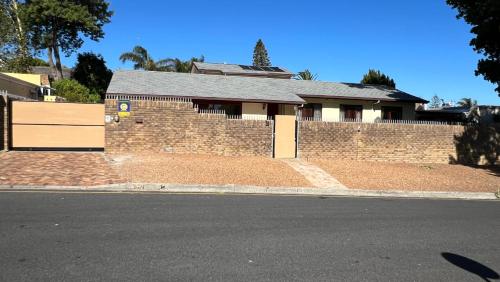 Kabana Family Home and Guest House