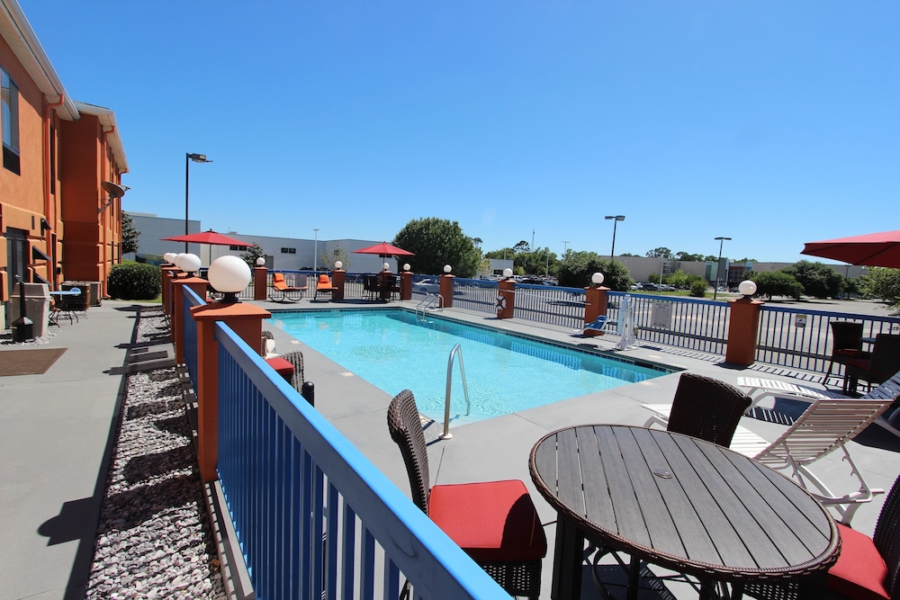 Hotel Pensacola - photo 61