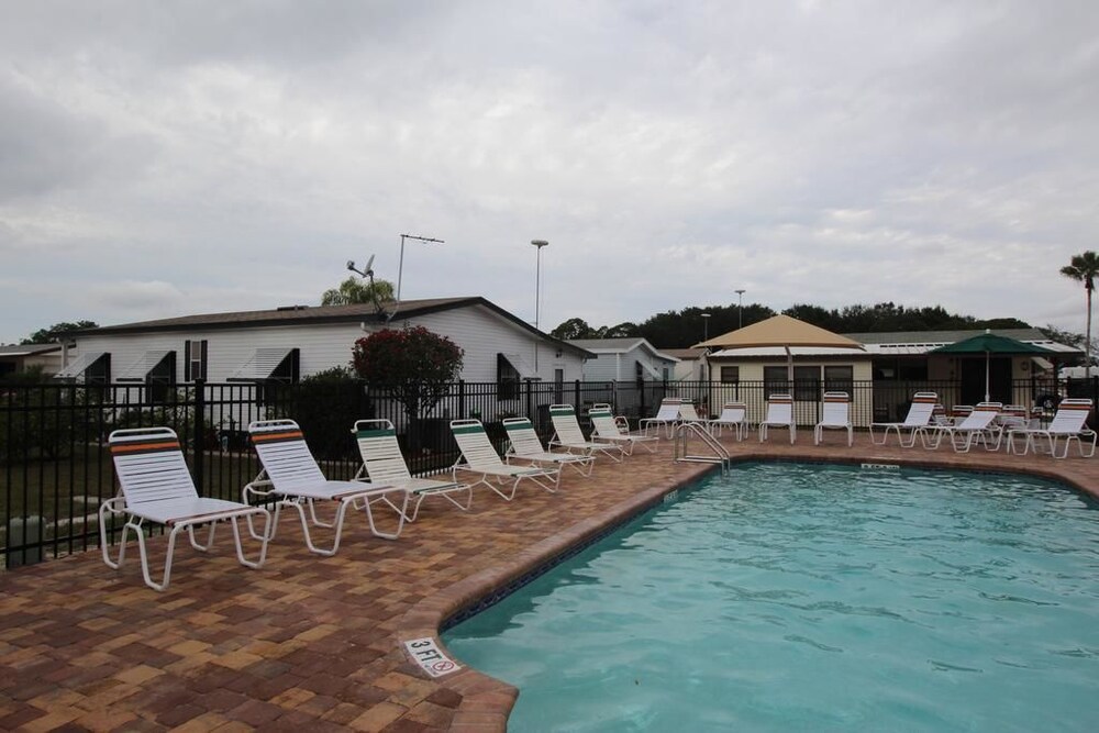 Central Park RV Park - photo 13