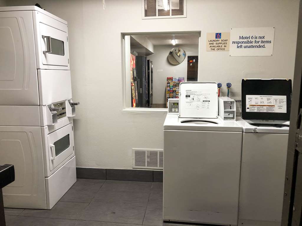 Studio 6 Wichita KS Airport - photo 23